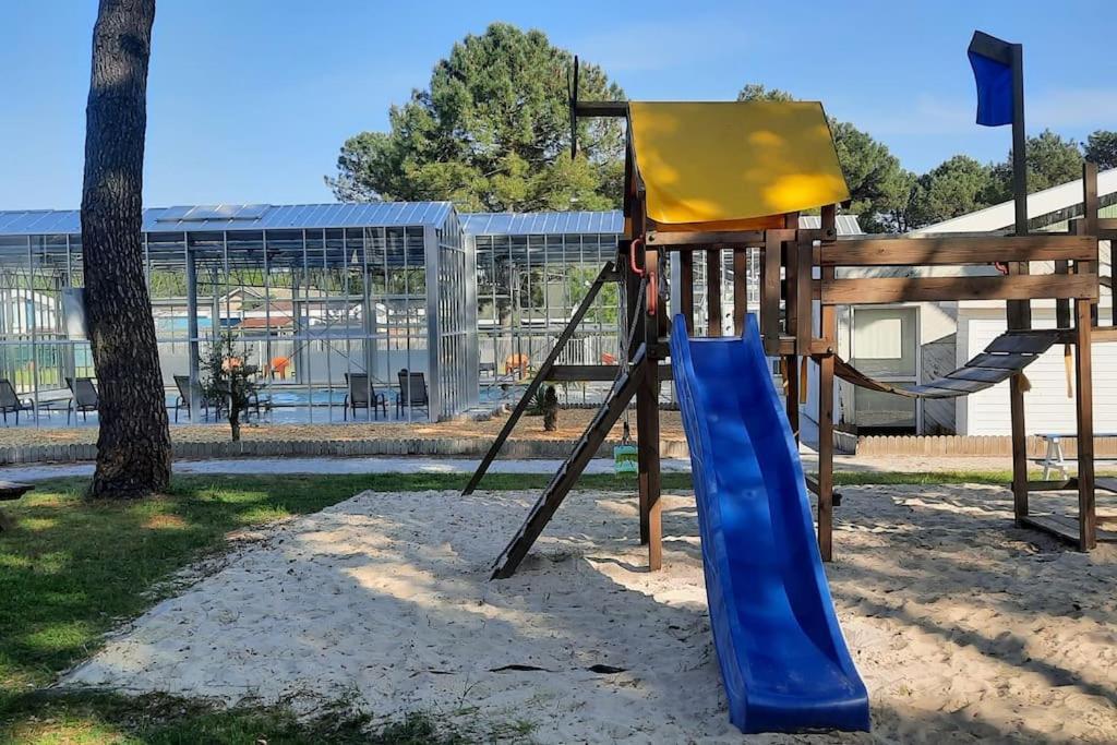 Chez Ced Et Laeti, Appartement Prive Avec Jardin Et Terrasse Dans Residence L'Estuaire Muni D'Une Piscine Couverte Et Aire De Jeu, Linge De Lit Et De Salle D'Eau Ainsi Que Tele, Compris Dans Le Tarif Profitez A Fond De Notre Belle Region 滨海勒韦尔东 外观 照片