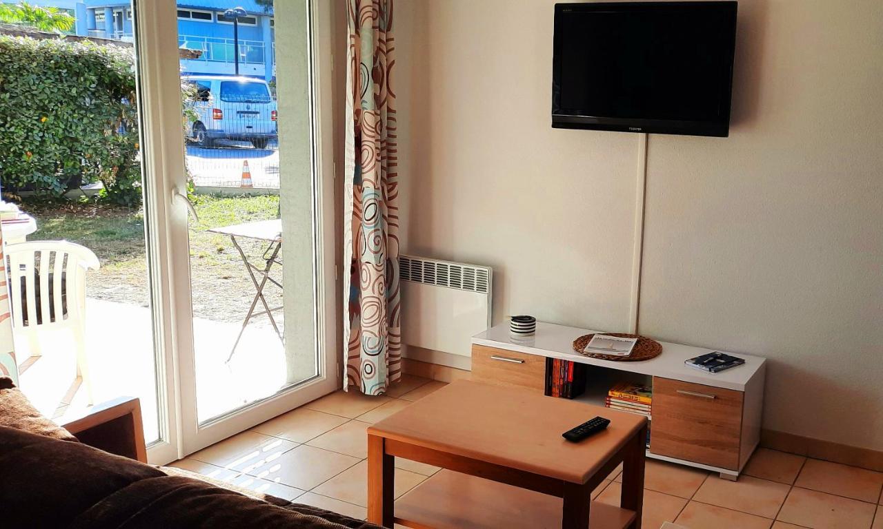 Chez Ced Et Laeti, Appartement Prive Avec Jardin Et Terrasse Dans Residence L'Estuaire Muni D'Une Piscine Couverte Et Aire De Jeu, Linge De Lit Et De Salle D'Eau Ainsi Que Tele, Compris Dans Le Tarif Profitez A Fond De Notre Belle Region 滨海勒韦尔东 外观 照片